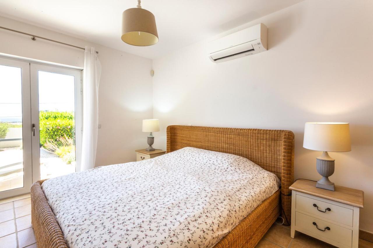 Ferienwohnung Cozy & Luxurious Getaway - 3 Decks Oceanview & Pool - Sao Jose Lagos Exterior foto